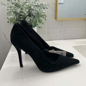 NWT Zara Suede pump